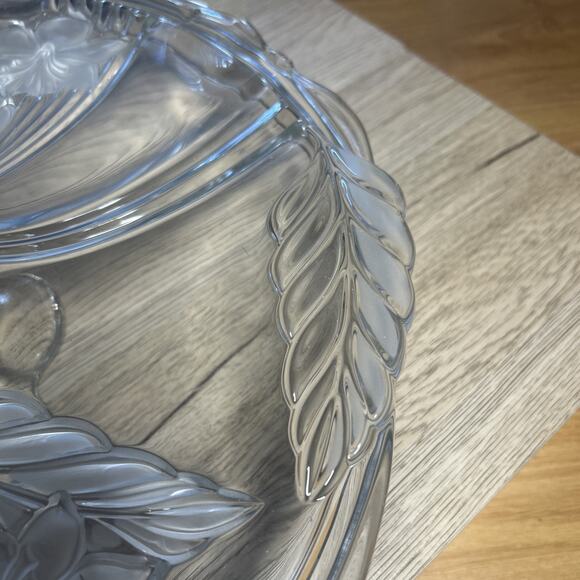 Vintage Mikasa Satin Orchid Footed Cake Plate Serving Platter 14.5 Frosted Glass - Picture 3 of 8